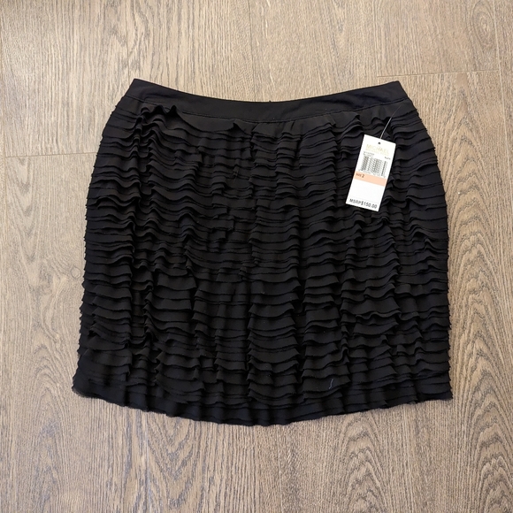 Michael Kors size 2 skirt - Picture 1 of 8